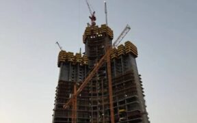 ساخت آسمان‌خراش یک کیلومتری عربستان از سر گرفته شد /عکس