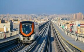 یک رکورد دیگر در عربستان/ طولانی‌ترین سیستم قطار بدون راننده جهان رسماً آغاز به کار کرد