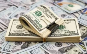 قیمت دلار آزاد سقوط کرد | پیش بینی دلار ۱۴۰ هزار تومانی در ۱۴۰۴