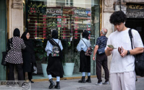اولین واکنش بازار طلا و ارز به مذاکره؛ حباب طلا منفی شد