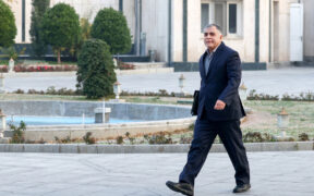 وزیر نفت در مسکو؛ امضای اسناد همکاری با روسیه در راه است
