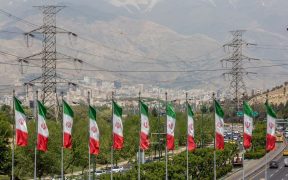 هوای تهران در وضعیت قابل قبول است