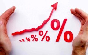 تیر خلاص ۲۸۵۰۰ تومان به اقتصاد؛ خاطره‌بازی دلار با جیب مردم