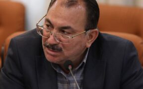 پاکمهر: ارز دارو و تجهیزات باید ۲۸ هزار و ۵۰۰ تومان باقی بماند 
