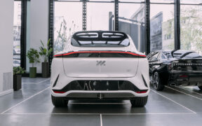 نخستین طرح فروش رسمی کراس‌اوور تمام‌ برقی IM LS7 در ایران توسط شرکت نیکا موتور آغاز شد
