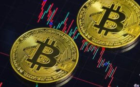 بیت‌کوین از جمع ۱۰ دارایی برتر کنار رفت / خریدار‌ها در تله سقوط