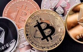 سقوط سنگین بیت‌کوین/ خروج سرمایه از ETF‌ها شتاب گرفت