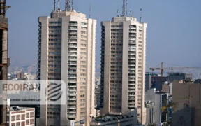 بازگشت قیمت دلاری مسکن به بالای ۱۳۰۰ دلار؛ آیا بازار وارد فاز جدید شده است؟