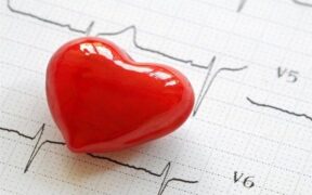 خطر بیماری قلبی در زنان با وزنه زدن کاهش می یابد