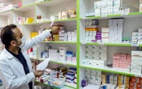 قرارداد بیمه‌ها با داروخانه‌ها اصلاح شد