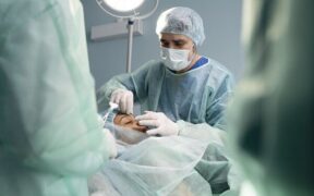 زنگ خطر گرایش متخصصان زنان به حوزه زیبایی
