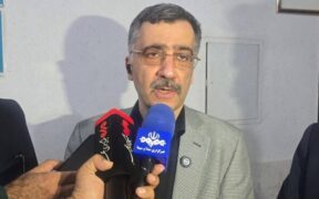 ماندگاری پزشکان در مناطق کم‌برخوردار با سیاست‌های گذشته محقق نمی‌شود